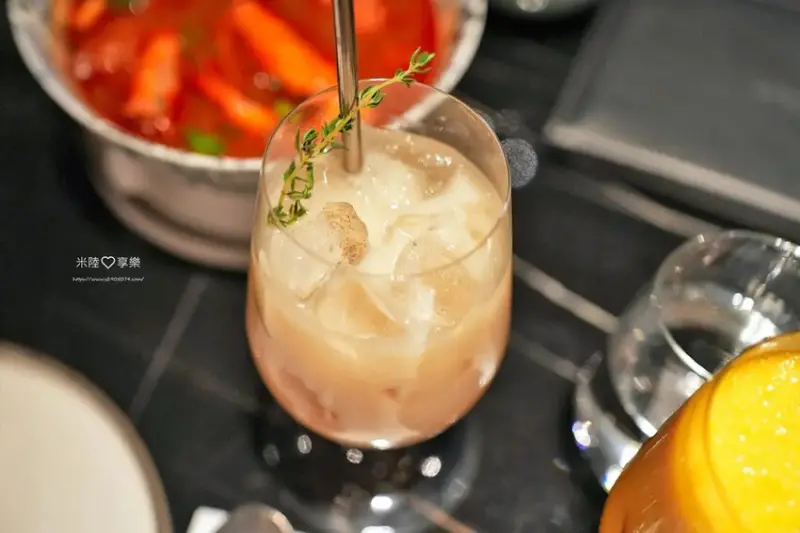 高雄承億酒店-BAR KAO 泰式餐酒館