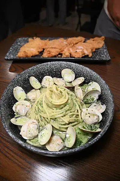 LINE_ALBUM_四目_250311_11