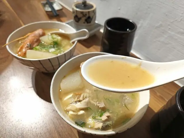 一刺生魚片丼飯11