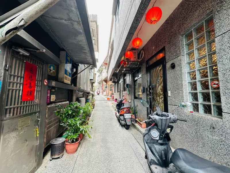 【九份和風小築】九份老街住宿推薦，靜謐山城中的溫暖歸宿！感受