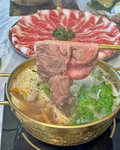 LINE_ALBUM_180熊_250317_85