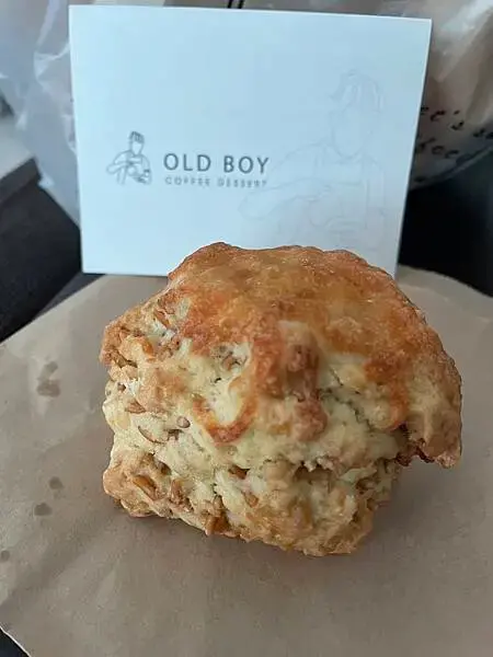 來三重喝咖啡吃甜點吧‼️✨✨三重-OLD BOY｜老男孩咖啡