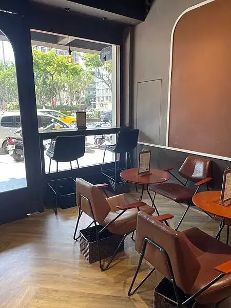 來三重喝咖啡吃甜點吧‼️✨✨三重-OLD BOY｜老男孩咖啡