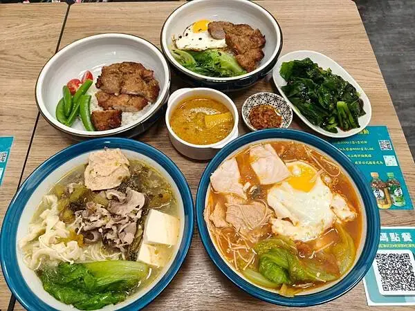 板橋美食推薦-香港mama X 參團火 - 港式料理/白金湯