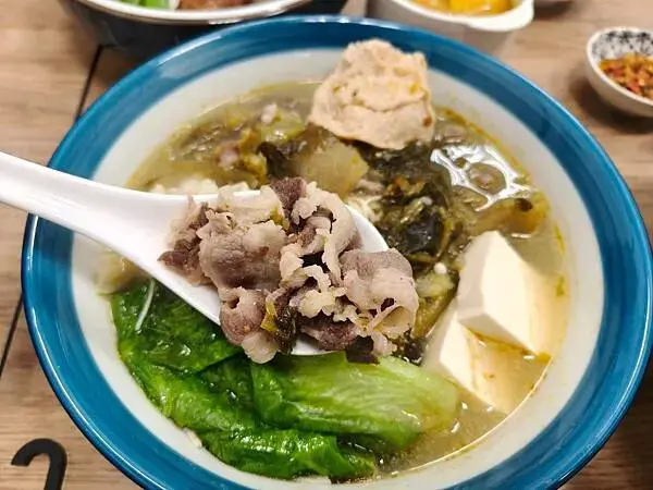 板橋美食推薦-香港mama X 參團火 - 港式料理/白金湯