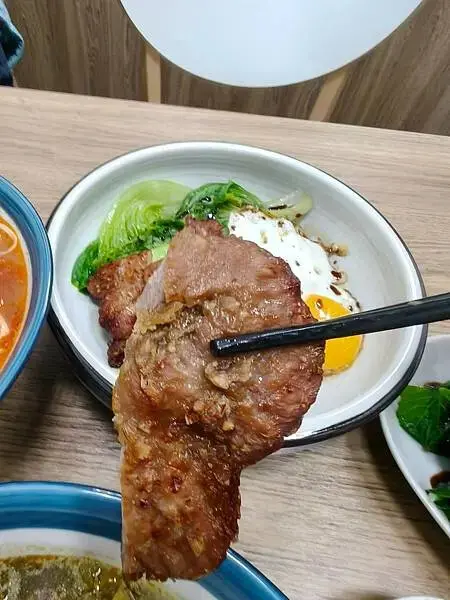 板橋美食推薦-香港mama X 參團火 - 港式料理/白金湯