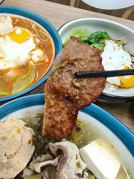 板橋美食推薦-香港mama X 參團火 - 港式料理/白金湯