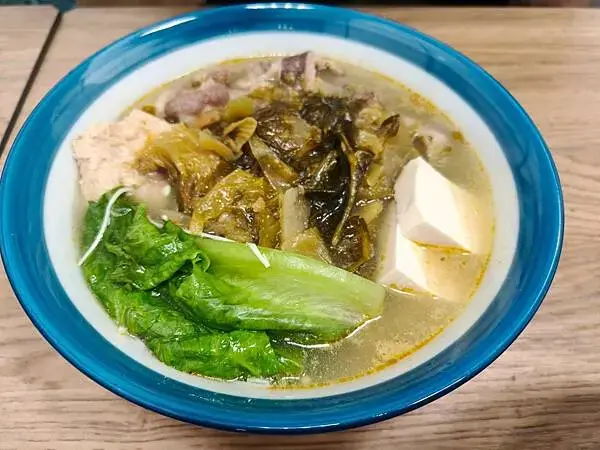 板橋美食推薦-香港mama X 參團火 - 港式料理/白金湯