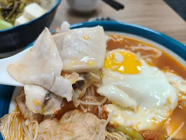 板橋美食推薦-香港mama X 參團火 - 港式料理/白金湯