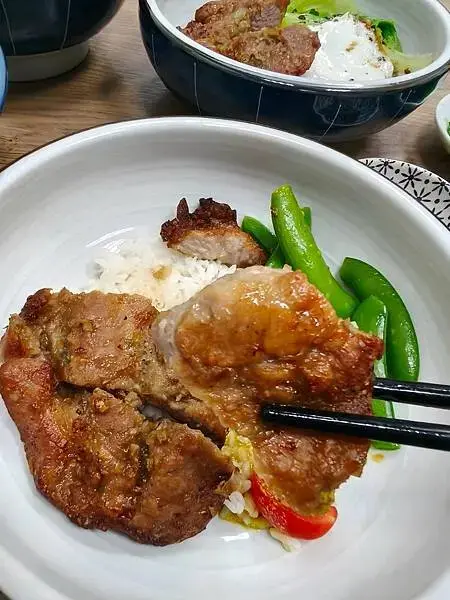 板橋美食推薦-香港mama X 參團火 - 港式料理/白金湯