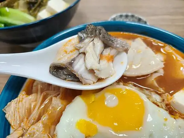 板橋美食推薦-香港mama X 參團火 - 港式料理/白金湯