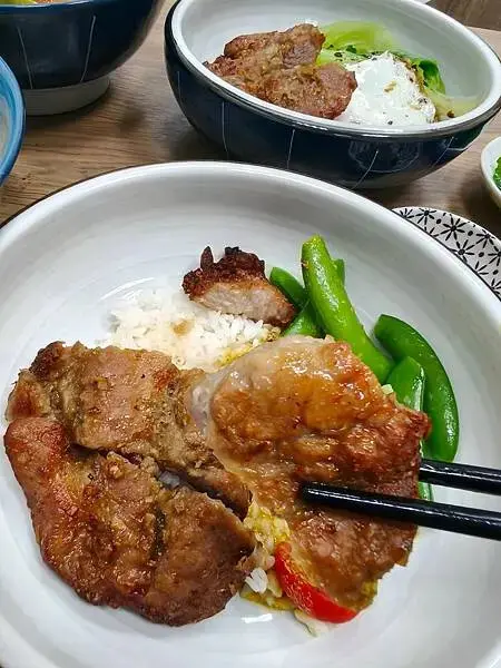 板橋美食推薦-香港mama X 參團火 - 港式料理/白金湯