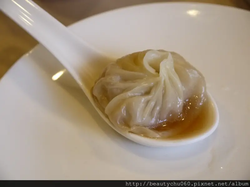 台北江浙菜‧點水樓‧菜色好吃服務佳~還有一吃難忘的小籠包!