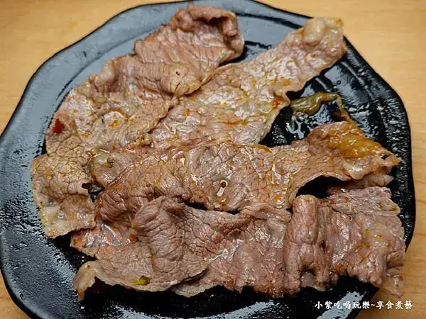 麻辣無骨牛小排肉片-鬼椒麻辣王火鍋烤串羅東旗艦店.jpg
