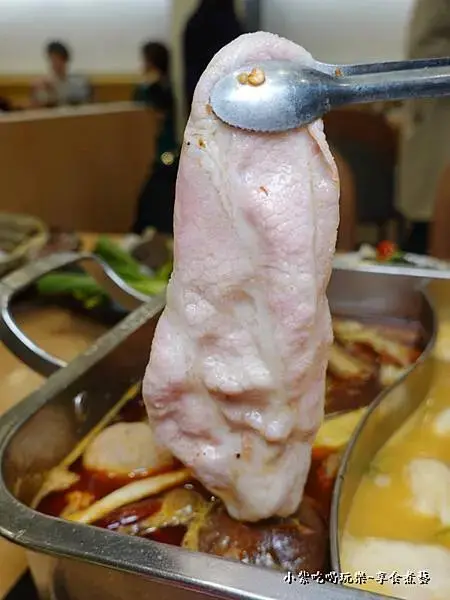 松阪豬肉片-鬼椒麻辣王火鍋烤串羅東旗艦店.jpg