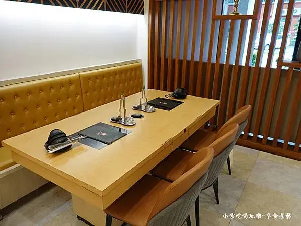 用餐環境-鬼椒麻辣王火鍋烤串羅東旗艦店 (2).jpg