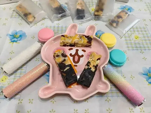 生日派對必備-金門名產伴手禮-水獺Q成人限定點心!!好吃雪Q