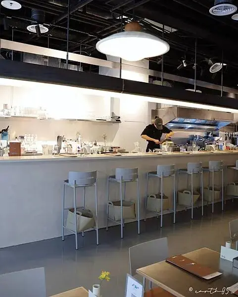 [ 台北美食 ] 波 WAVE -信義區新開幕以色列特色料理