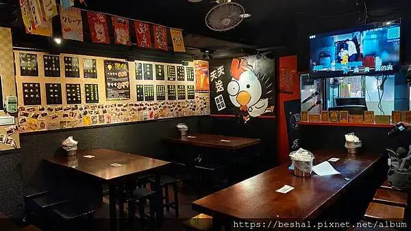 去士林夜市不要再吃炭烤雞排了｜推薦一家超讚烤雞正宗桶仔雞老闆