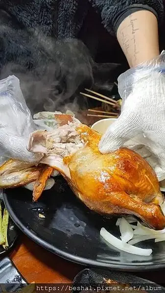 去士林夜市不要再吃炭烤雞排了｜推薦一家超讚烤雞正宗桶仔雞老闆