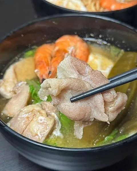 LINE_ALBUM_佳有_250324_23