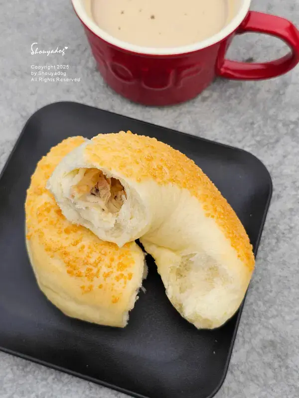 【貝果推薦】查理布朗水嫩貝果 北海道牛乳 白醬燻雞 草莓牛奶