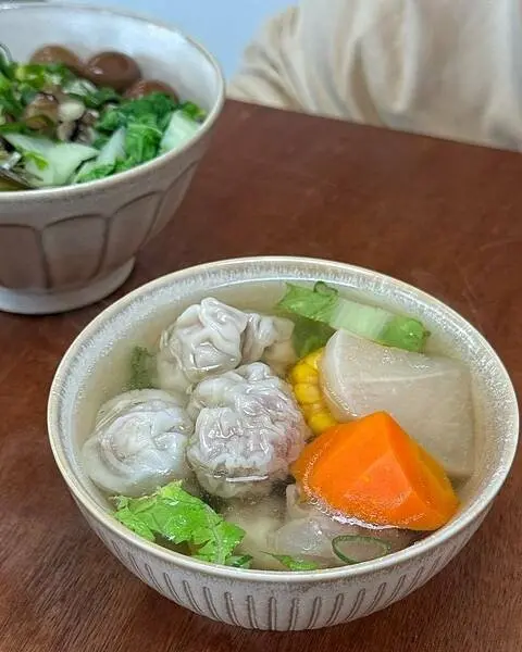 LINE_ALBUM_飩飩吃麵_250326_12