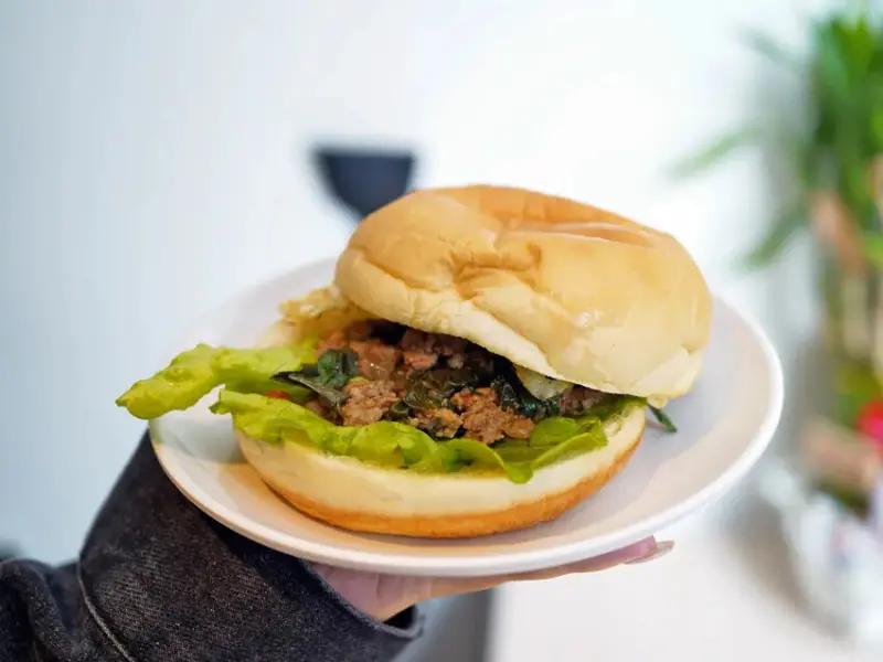 【台南早午餐推薦】早頓早午餐，讓我回訪N次！起司瀑布脆皮蛋餅