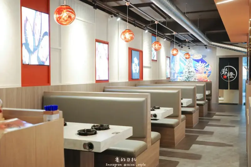 岩橙豐饌湯鍋｜台中東海美食｜平價美味滿分的海鮮與濃郁湯底大滿