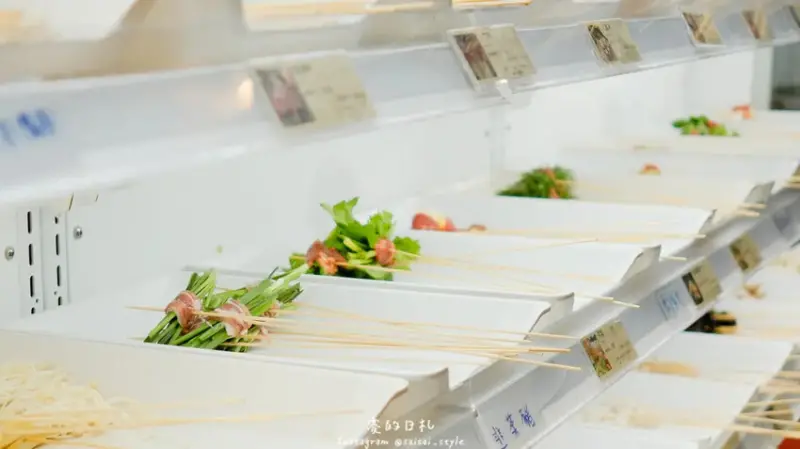 餉串串 單人鴛鴦鍋｜台中西屯區美食推薦｜超道地的大陸火鍋串串