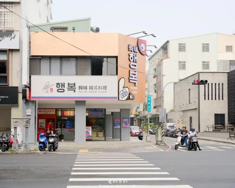 韓啵韓式料理｜這一鍋集團新品牌！大面落地窗超吸睛，裡頭超多樣