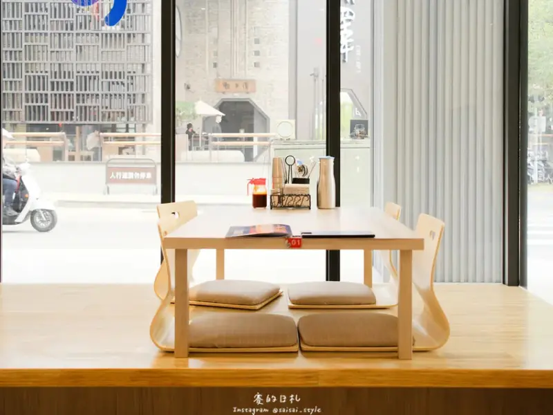 韓啵韓式料理｜這一鍋集團新品牌！大面落地窗超吸睛，裡頭超多樣