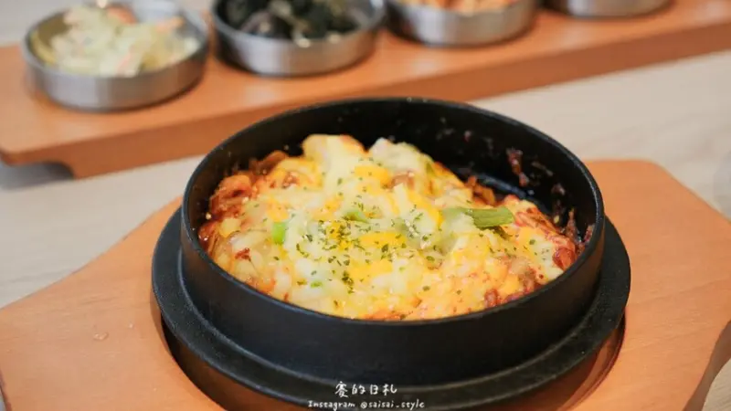 韓啵韓式料理｜這一鍋集團新品牌！大面落地窗超吸睛，裡頭超多樣