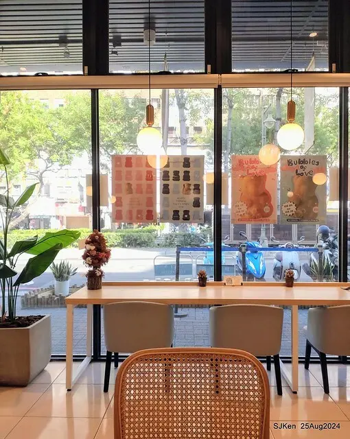 (台中韓系風格咖啡廳)「Mini.D Coffee 台中綠川館」(Mini D.Coffee Shop), Taichung, Taiwan, SJKen, Aug 25,2024.