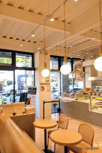 (台中韓系風格咖啡廳)「Mini.D Coffee 台中綠川館」(Mini D.Coffee Shop), Taichung, Taiwan, SJKen, Aug 25,2024.