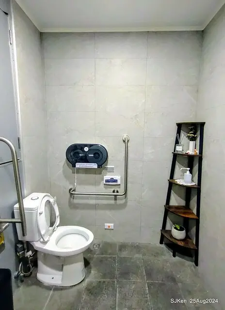 (台中韓系風格咖啡廳)「Mini.D Coffee 台中綠川館」(Mini D.Coffee Shop), Taichung, Taiwan, SJKen, Aug 25,2024.