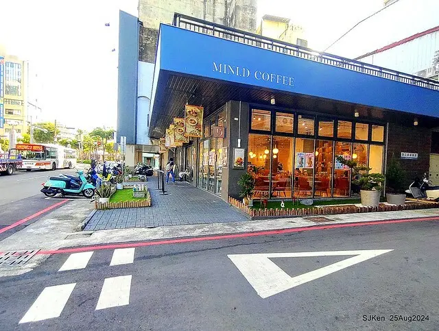 (台中韓系風格咖啡廳)「Mini.D Coffee 台中綠川館」(Mini D.Coffee Shop), Taichung, Taiwan, SJKen, Aug 25,2024.