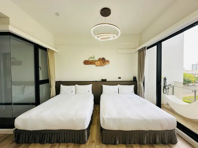 【安平胡桃民宿】台南安平包棟民宿推薦！帶你體驗獨特景觀泡腳池