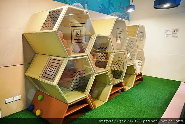 {台中美食}咱們小時候/全台唯一親子派對餐廳，全新200坪環