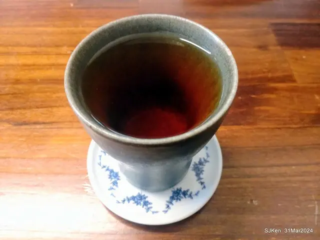 「玉虫畫室 tama.atelier｣(Coffee shop, liberary and painting studio three in one complex houe)， Nangang, Taipei, Mar 31, 2024, SJKen.