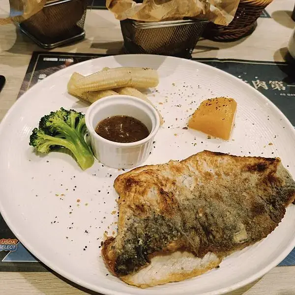 台中大魯閣時代廣場瀧厚~