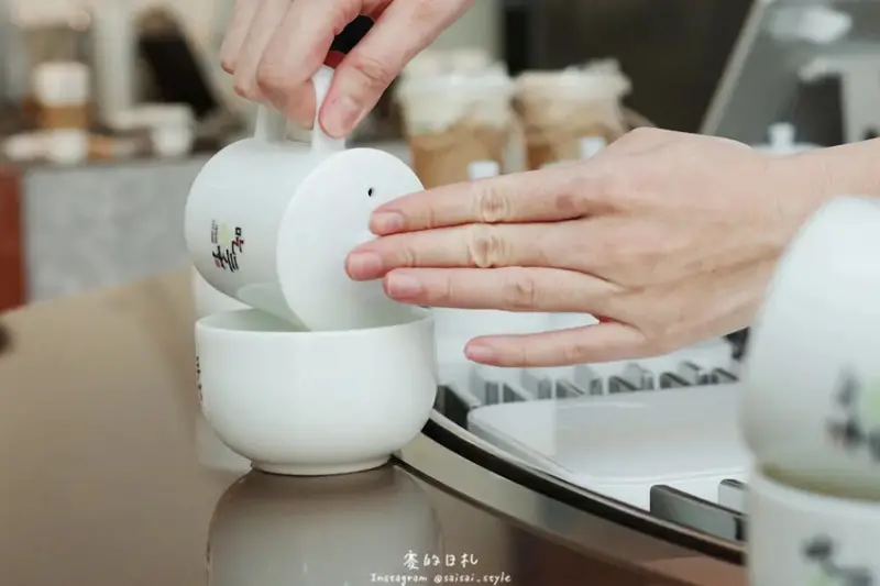 吃茶三千 概念店｜台中美食｜透過語音導覽，讓聽眾感受吃茶三千