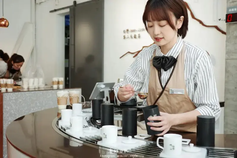 吃茶三千 概念店｜台中美食｜透過語音導覽，讓聽眾感受吃茶三千