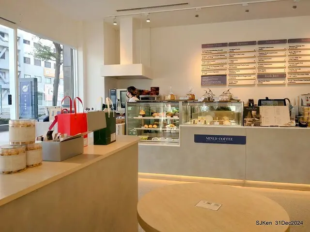 (高雄韓系風格咖啡廳)「Mini.D Coffee 高雄鼓山美術館店」(Mini D.Coffee Shop), Kaohsiung, Taiwan, SJKen, Dec 31 ,2024.