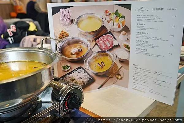 {台中美食}梨子-東海森林店，東海大學內超唯美親子友善森林系