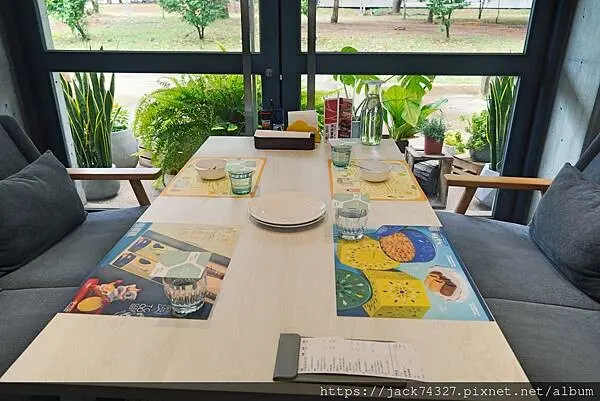 {台中美食}梨子-東海森林店，東海大學內超唯美親子友善森林系