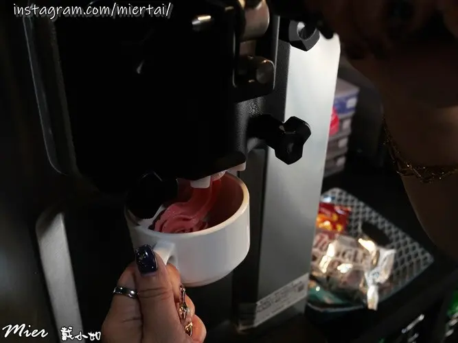 新北市|| 新莊區 大份量超值牛排 思犇牛排SIBEN st