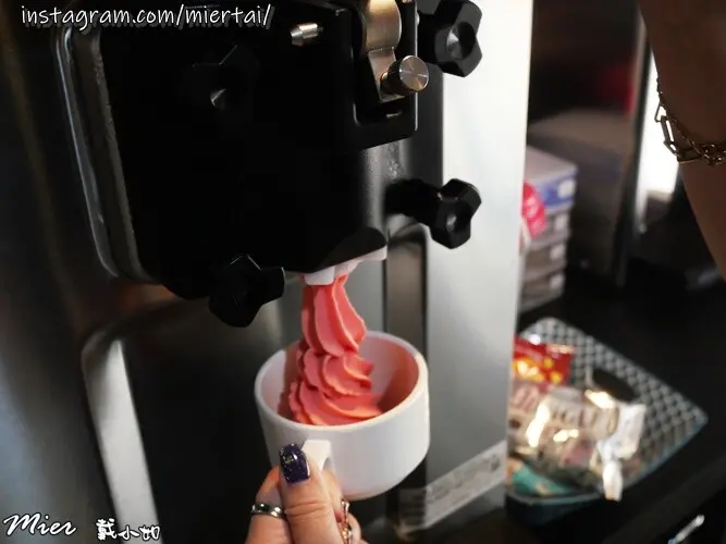 新北市|| 新莊區 大份量超值牛排 思犇牛排SIBEN st