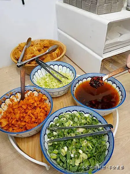 自助佐料區-粥大福土城學府店.jpg