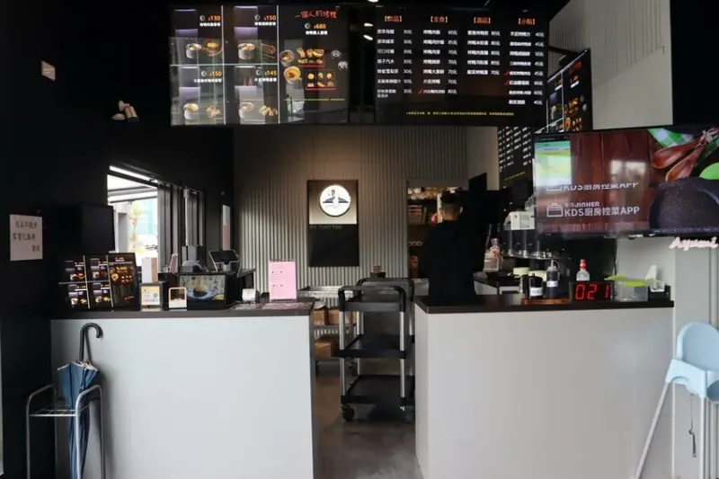 [台南新店報報]大橋攤烤鴨快餐/專為獨自用餐的客人所設計的套